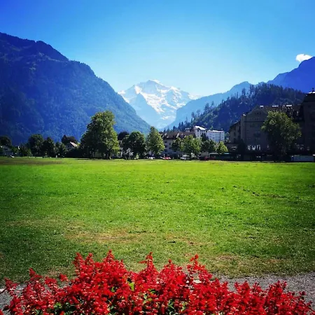 公寓 Thun Alps Scenic Views And Concierge By Swisshut *